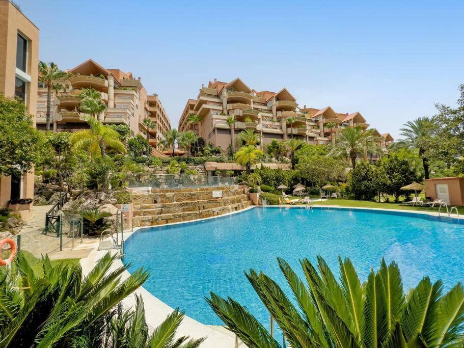 Ubicacion Y Vistas Panoramicas En Nueva Andalucia - Magna 108 Apartment Marbella